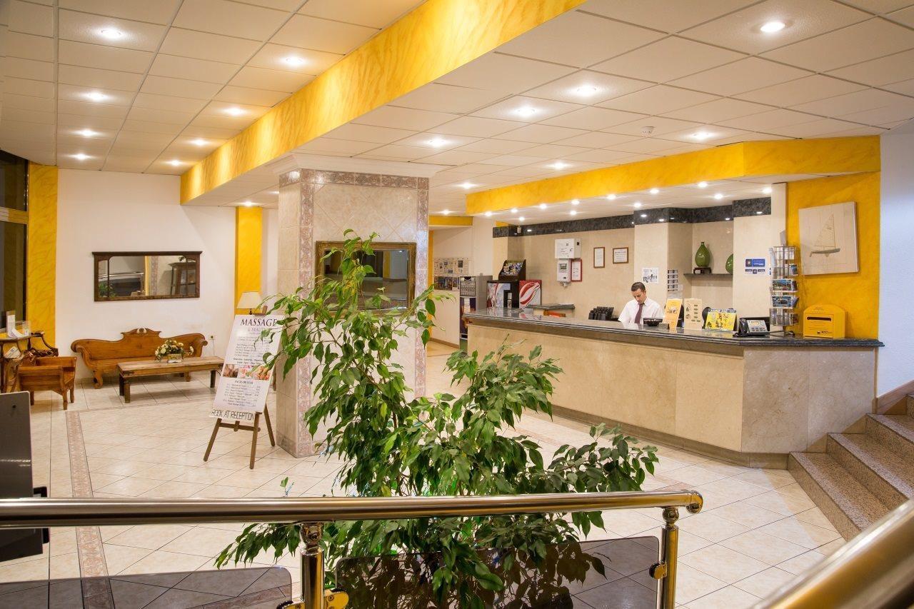 Apartamentos Oro Blanco ปลายาเดลาสอเมริกาส ภายนอก รูปภาพ